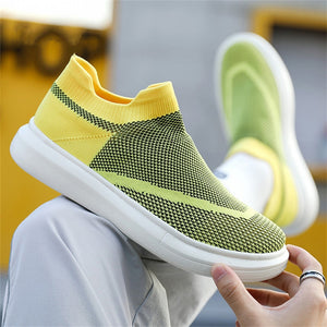 Casual Men's Round Toe Slip-on Soft Mesh Sneakers